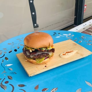 Chino Taino Burger